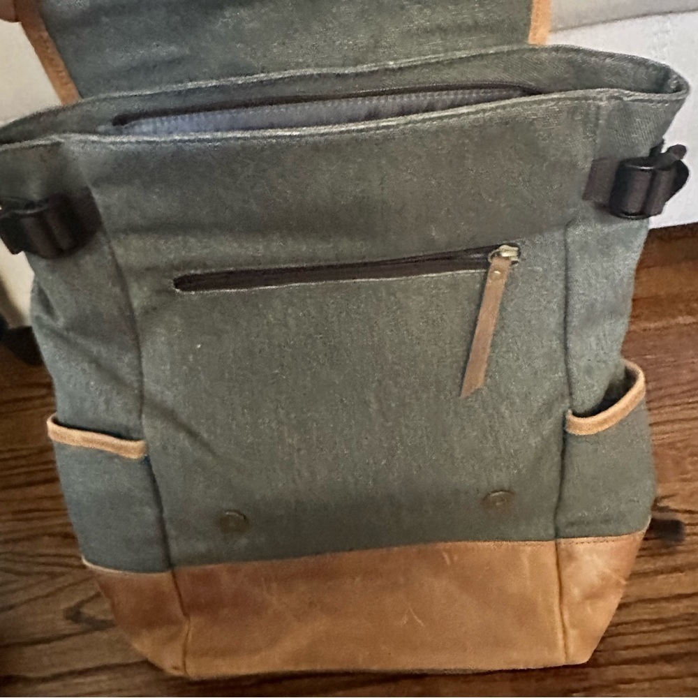 Yager backpack - Picture 3 of 10